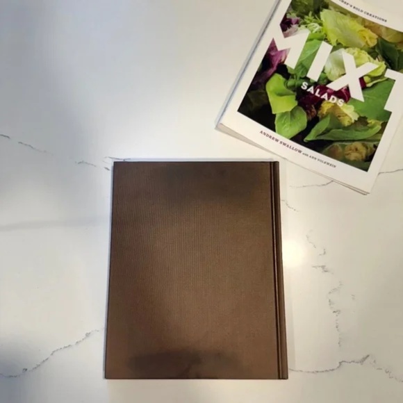 Mixt Salads: A Chef's Bold Creations | By y Andrew Swallow & Ann Volkwein (2010) - Picture 5 of 9